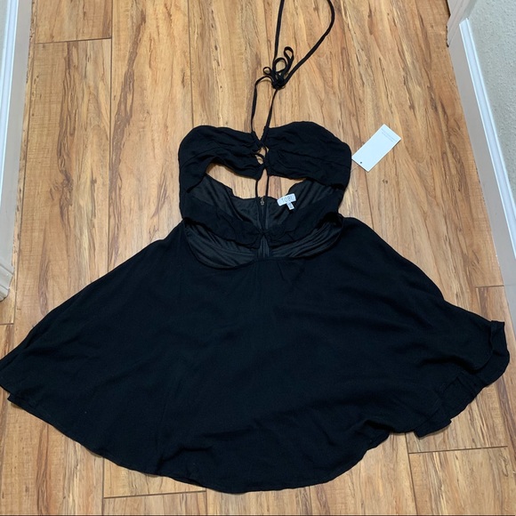 NWT Tobi Carlie Skater Dress - Picture 4 of 8